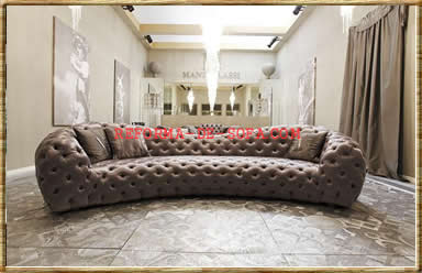 sofa capitonê